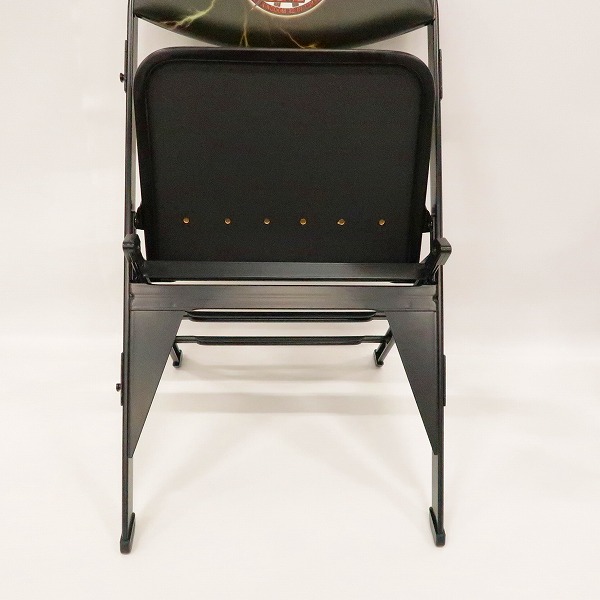 実際に弊社で買取させて頂いた★新日本プロレス 東京ドーム WK12 折り畳み式イス チェアの画像 3枚目