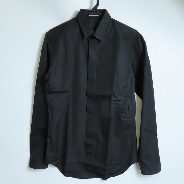 実際に弊社で買取させて頂いたDIOR HOMME/ディオール オム 17AW Bee刺繍比翼ボタンドレス長袖シャツ 733C518B1581/38