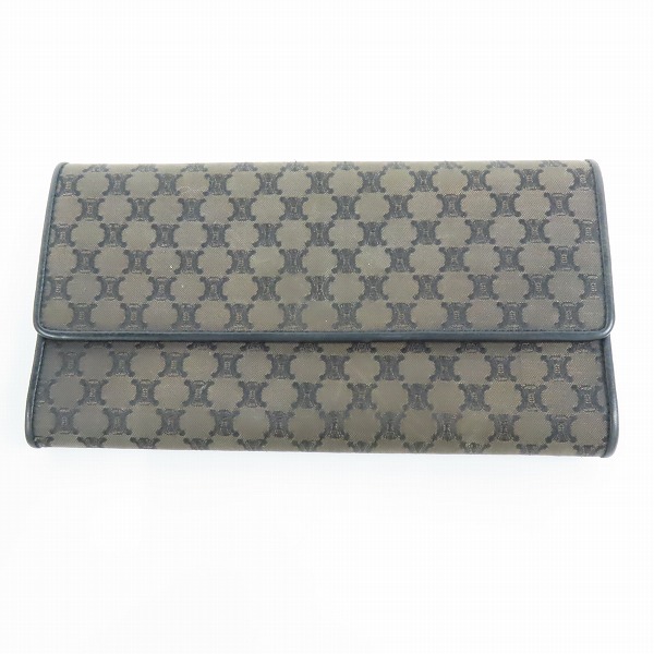 実際に弊社で買取させて頂いたCELINE/セリーヌ マカダム柄 二つ折り長財布 CE00/33