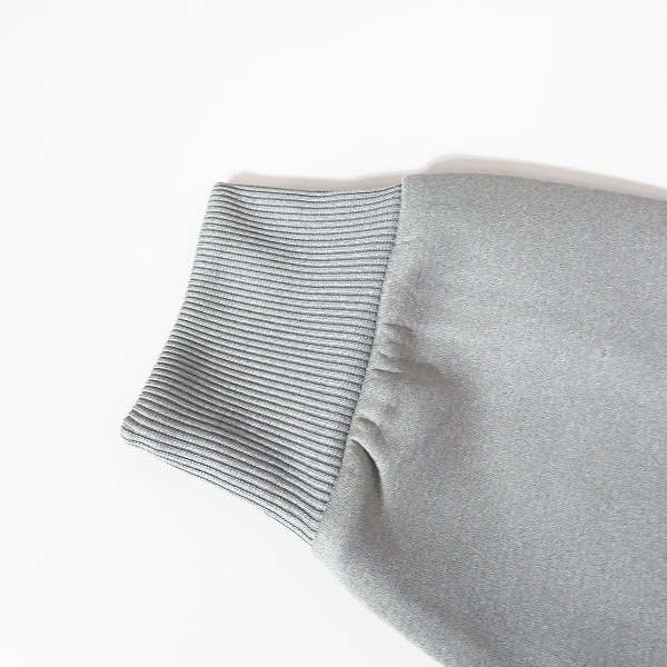 実際に弊社で買取させて頂いた【未使用】Champion/チャンピオン パーカー ストレッチ スクリプトロゴ フーデッドスウェット C3-TS113 XLの画像 8枚目