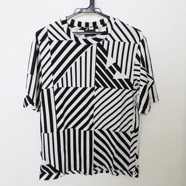 実際に弊社で買取させて頂いたEMPORIO ARMANI/エンポリオアルマーニ 幾何学模様 半袖Tシャツ/M