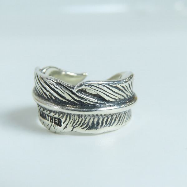 実際に弊社で買取させて頂いたBWL/Bill Wall Leather/ビルウォールレザー シルバー フェザーリング 14.5-15.5号の画像 2枚目