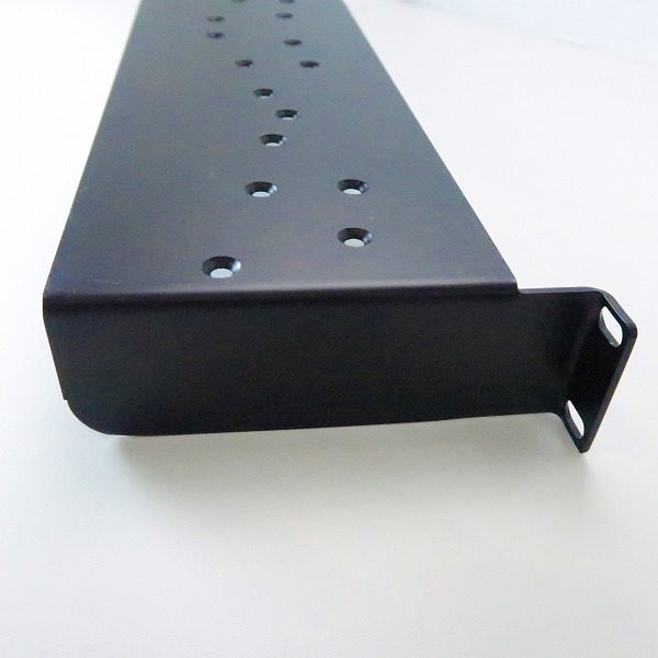 実際に弊社で買取させて頂いた(1)CUSTOM AUDIO JAPAN/カスタムオーディオジャパン RMA1U ハーフラックエフェクター用ラックマウントトレイの画像 6枚目