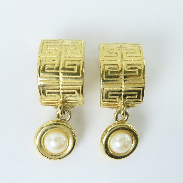 実際に弊社で買取させて頂いたGIVENCHY/ジバンシィ 4Gロゴ/フェイクパール イヤリングの画像 1枚目