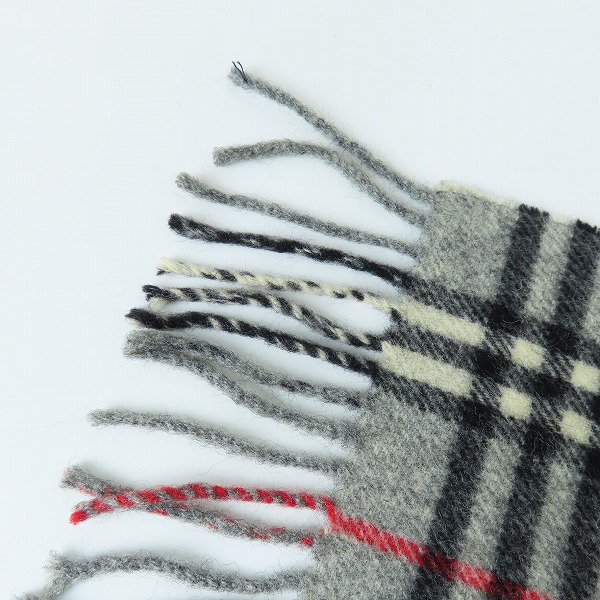 実際に弊社で買取させて頂いたBurberrys/バーバリーズ チェック ウールマフラーの画像 2枚目