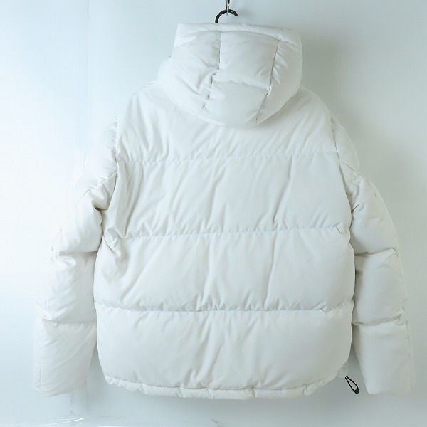 実際に弊社で買取させて頂いたARMANI EXCHANGE/アルマーニエクスチェンジ ダウンジャケット 6LZB12 ZNICZ/Lの画像 1枚目