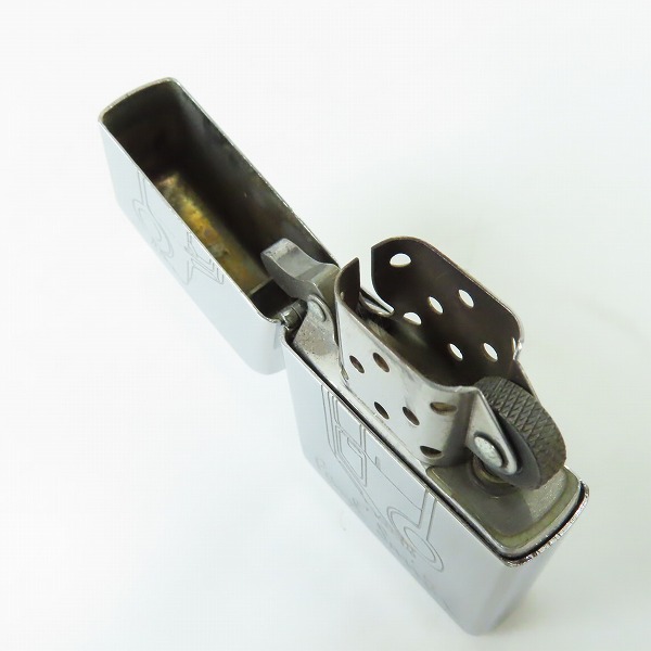 実際に弊社で買取させて頂いたZIPPO/ジッポー Paul Smith/ポール スミス 車/カー プリント 2016年製の画像 4枚目