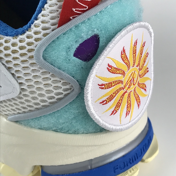 実際に弊社で買取させて頂いたadidas×Hot Wheels x Sean Wotherspoon/アディダス Superturf Adventure スニーカー GX9682/26.0の画像 7枚目