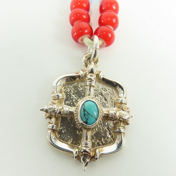 実際に弊社で買取させて頂いたFIRST ARROW's/ファーストアローズ ターコイズ付 カルテット アローシールド ネックレスの画像 1枚目