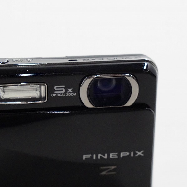 実際に弊社で買取させて頂いたFUJIFILM/富士フィルム FinePix Z Z700EXR コンパクトデジタルカメラ 簡易動作確認済みの画像 2枚目
