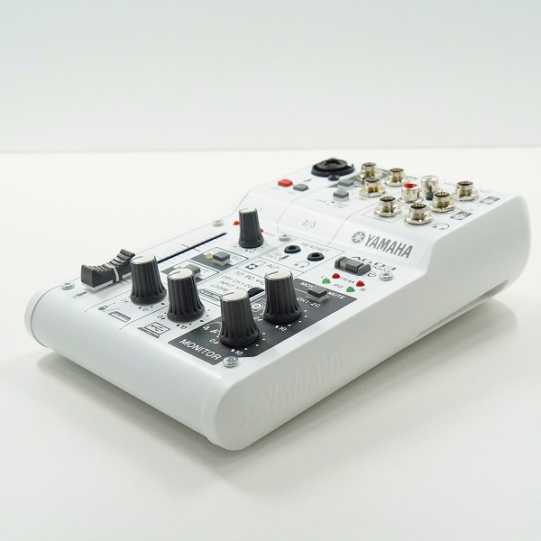 実際に弊社で買取させて頂いたYAMAHA/ヤマハ AG03 ミキシングコンソール ミキサー ウェブキャスティングミキサー 通電確認済みの画像 2枚目