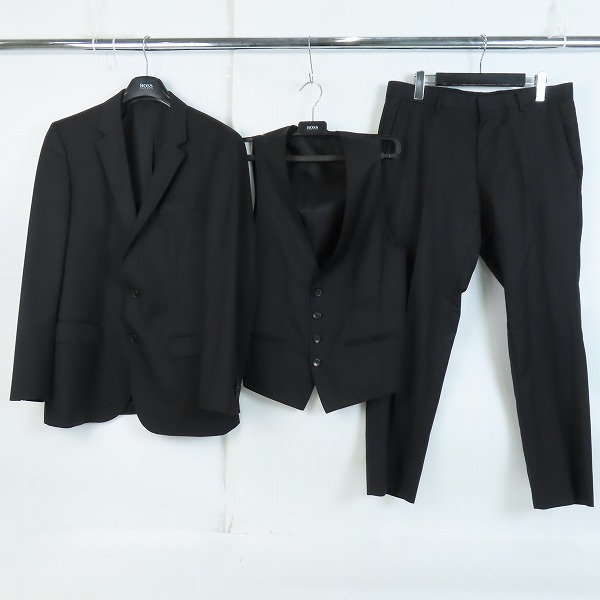 実際に弊社で買取させて頂いたHUGO BOSS/ヒューゴボス スリーピース ジャケット/ベスト/パンツ ブラック セットアップ /UK48/UK46