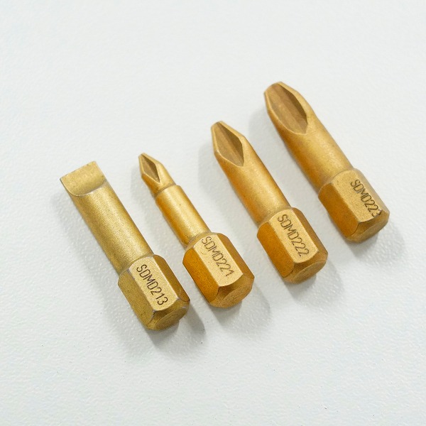 実際に弊社で買取させて頂いたSnap-on/スナップオン SGDQ16KT ポップアップスクリュードライバー ダイヤモンドビット セットの画像 5枚目