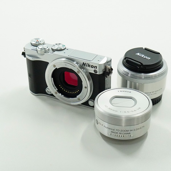 や*い様 Nikon 1 J5 シルバー 10-30mm 18.5mmレンズ付き Amazon.com : Nikon 1 J5 Mirrorless Digital Camera w/ 10-30mm