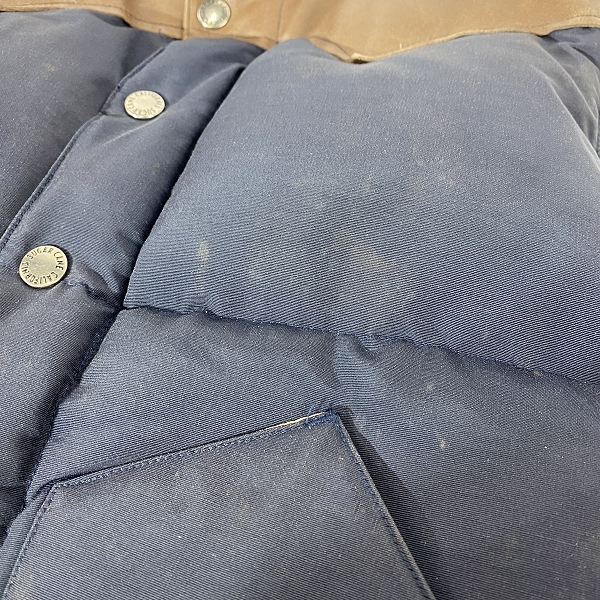 実際に弊社で買取させて頂いたSUGAR CANE/シュガーケーン レザー切替 ダウンベスト SC11597/Mの画像 4枚目