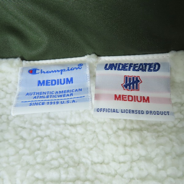 実際に弊社で買取させて頂いた UNDEFEATED×CHAMPION/アンディフィーテッド×チャンピオン コーチジャケット/Mの画像 2枚目
