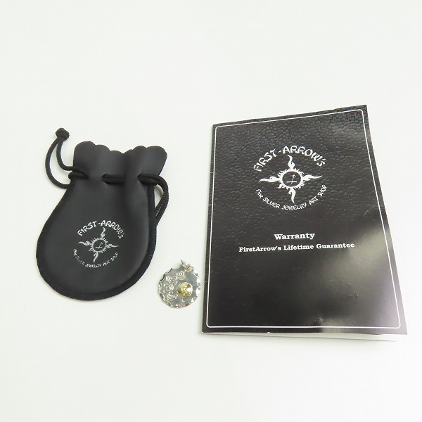 実際に弊社で買取させて頂いた【ギャラ付き】FIRST ARROW's/ファーストアローズ K18付き タタキメタル ペンダントトップの画像 7枚目