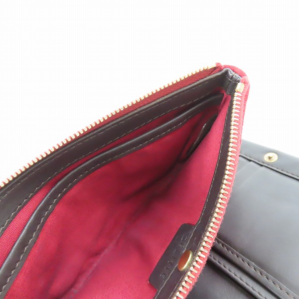 実際に弊社で買取させて頂いたCELINE/セリーヌ 二つ折りレザー財布の画像 5枚目