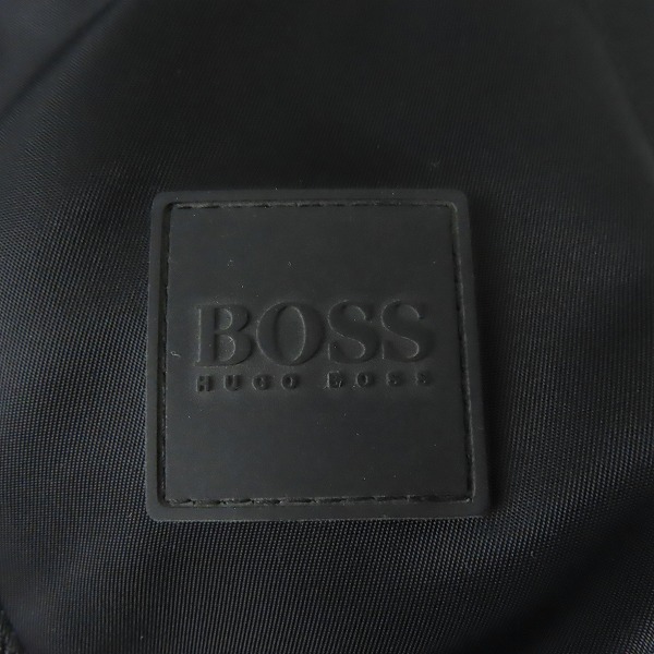 実際に弊社で買取させて頂いた【JPタグ】HUGO BOSS/ヒューゴボス Regular-Fit Jacket With Contrast Side Panels 中綿ジャケット 10221864 01/46の画像 5枚目