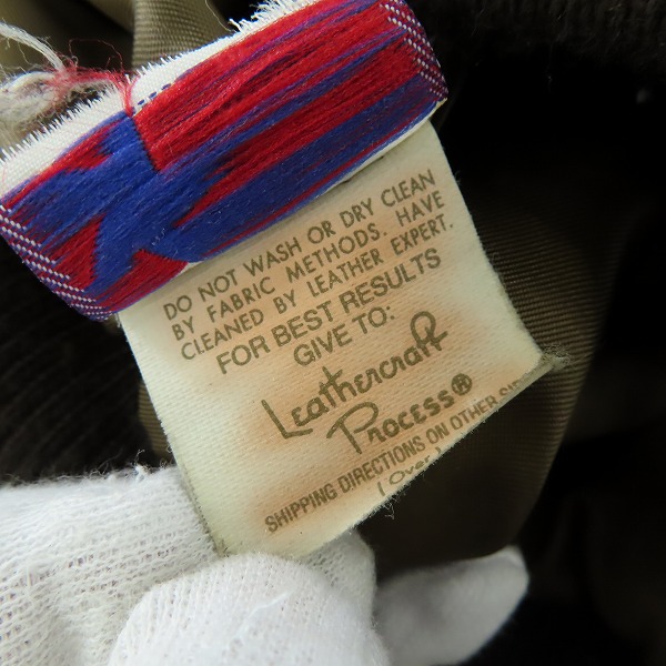 実際に弊社で買取させて頂いたSCHOTT/ショット A-2 レザーフライトジャケット/42の画像 3枚目