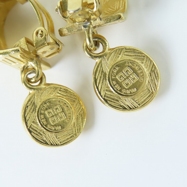 実際に弊社で買取させて頂いたGIVENCHY/ジバンシィ 4Gロゴ/フェイクパール イヤリングの画像 2枚目