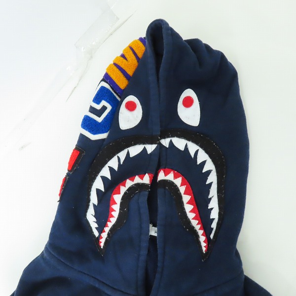 A BATHING APE シャークスウェットスタジャン