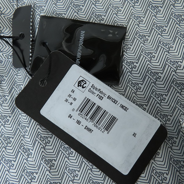 実際に弊社で買取させて頂いた【未使用】EMPORIO ARMANI/エンポリオアルマーニ 長袖シャツ 総柄 XL　の画像 7枚目