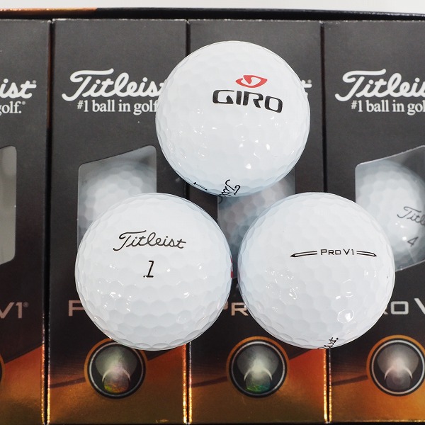 実際に弊社で買取させて頂いた【未使用/オウンネーム】Titleist/タイトリスト PRO V1 ゴルフボール ホワイト 1ダースの画像 1枚目