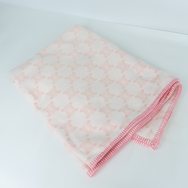 実際に弊社で買取させて頂いたCELINE/セリーヌ マカダム柄 ブランケット