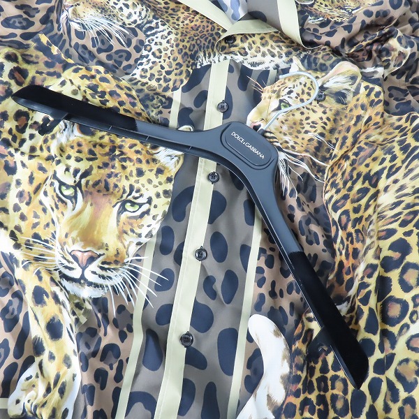 実際に弊社で買取させて頂いたDOLCE&GABBANA/ドルチェ&ガッバーナ Silk Leopard Print/豹プリント オープンカラー 半袖 シャツ/42の画像 8枚目