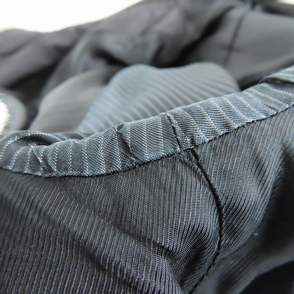 実際に弊社で買取させて頂いた【JPタグ】Dior HOMME/ディオールオム Beeプレート付き ナイロン ジップブルゾン 863C418M3830/52の画像 5枚目