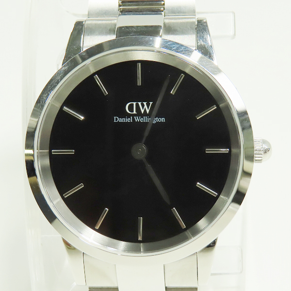 実際に弊社で買取させて頂いたDaniel Wellington/ダニエルウェリントン クォーツ 腕時計 M40MSB02