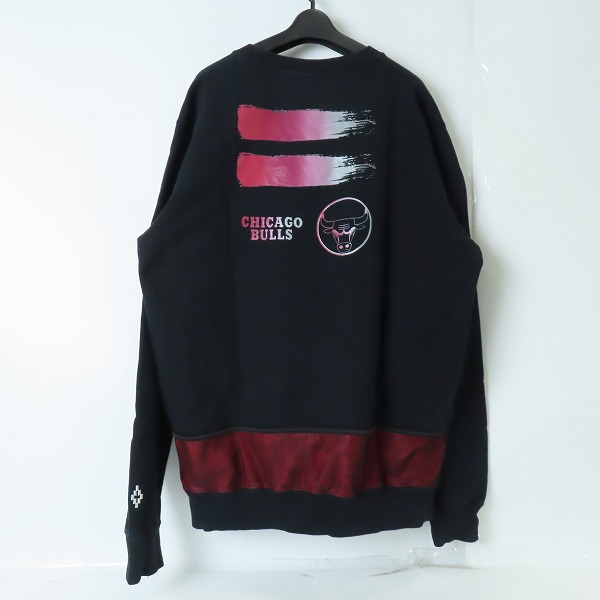 実際に弊社で買取させて頂いたMARCELO BURLON/マルセロバーロン CHICAGO BULLS NBA トレーナー ネイビー/XLの画像 1枚目
