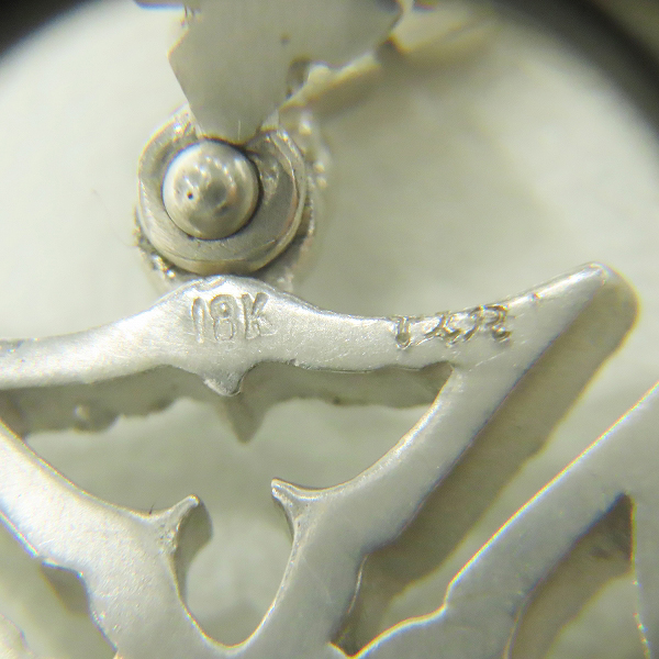 実際に弊社で買取させて頂いたLoree Rodkin/ローリーロドキン 18K/K18WG×パヴェダイヤモンド アイアンクロス ペンダントトップの画像 5枚目