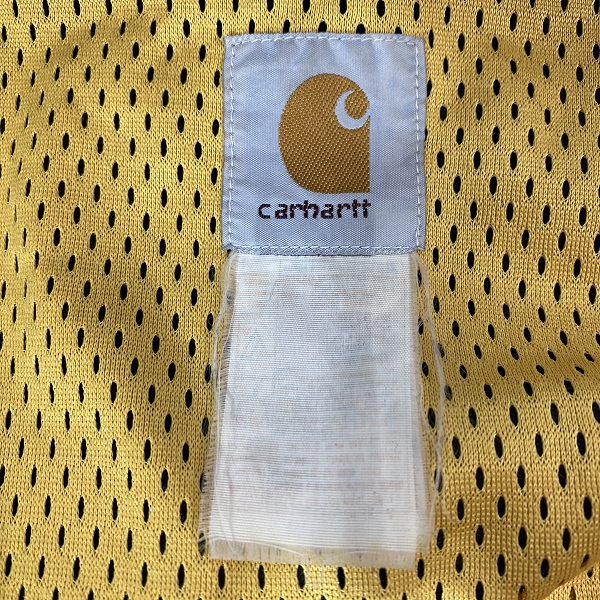 実際に弊社で買取させて頂いたCarhartt/カーハート マウンテンパーカー イエロー×ブラック の画像 3枚目