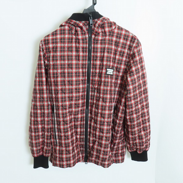 実際に弊社で買取させて頂いたBURBERRY/バーバリー 中綿 キルティング ブルゾン フード ジャケット 4565615/XS