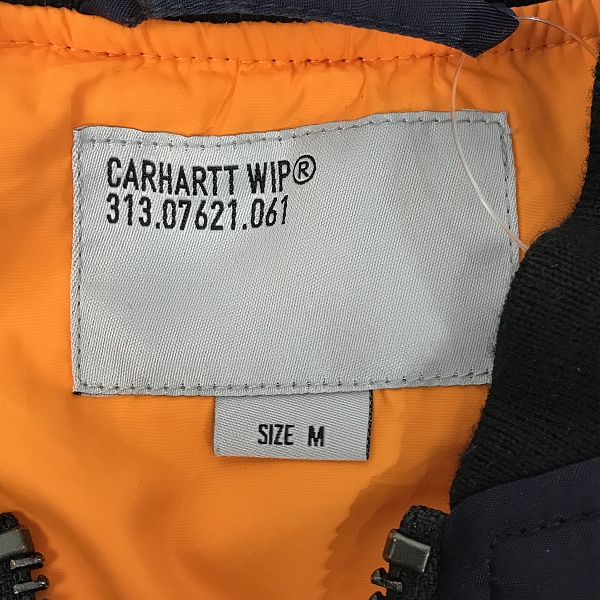 実際に弊社で買取させて頂いたcarhartt/カーハート 23 NEW YEAR JACKET MA-1/フライトジャケット/ブルゾン a231052-22f-1cxx/Mの画像 2枚目