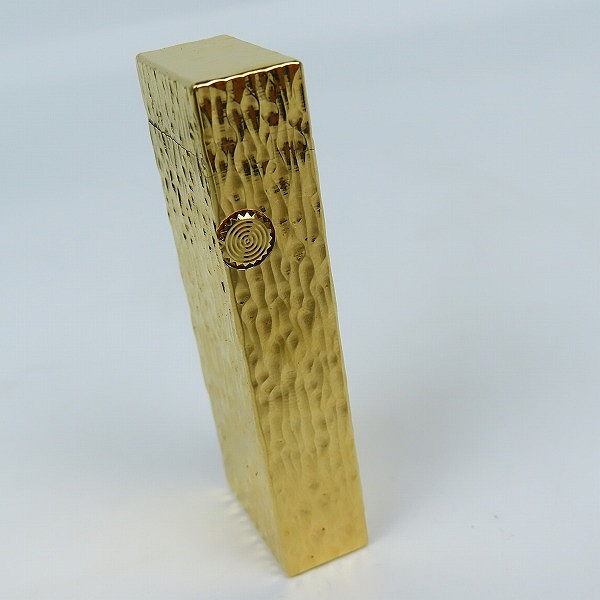 実際に弊社で買取させて頂いたDunhill/ダンヒル ガスライター サイドローラー ゴールドカラー ハンマートーン/ロゴの画像 3枚目