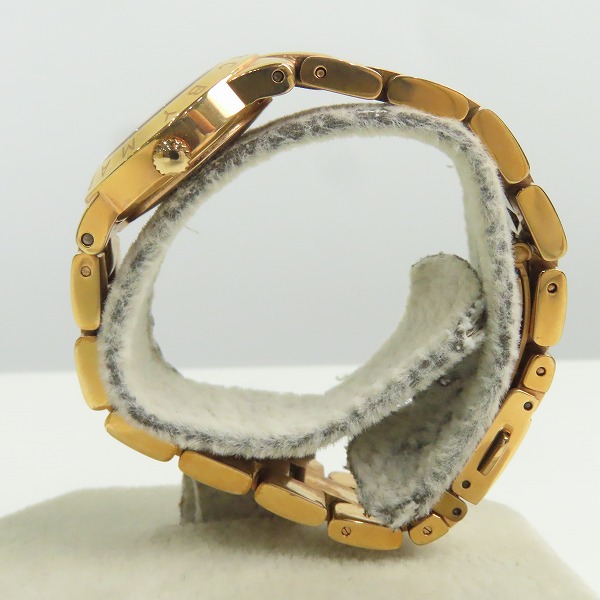 実際に弊社で買取させて頂いたMARC BY MARC JACOBS/マークバイマークジェイコブス クォーツ 腕時計【動作未確認】の画像 1枚目