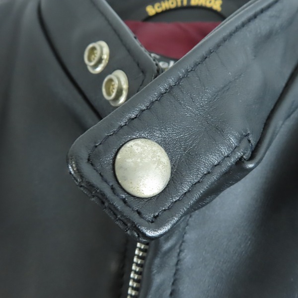 実際に弊社で買取させて頂いたSchott/ショット USA製 カウレザー シングルライダース ジャケット 7009/641XXの画像 8枚目
