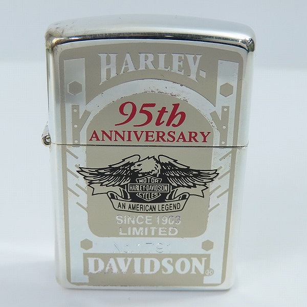 実際に弊社で買取させて頂いたZIPPO/ジッポー HARLEY DAVIDSON/ハーレーダビッドソン 95th Anniversary/95周年シリアル入り 97年製の画像 1枚目