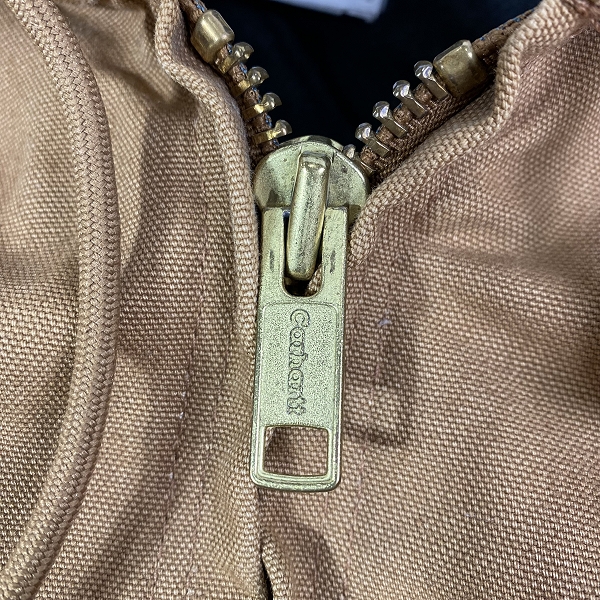 実際に弊社で買取させて頂いたCarhartt/カーハート アクティブジャケットの画像 4枚目