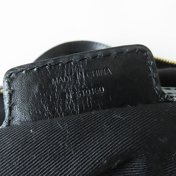 実際に弊社で買取させて頂いたGivenchey/ジバンシィ スタッズナイチンゲール ST0160 2WAY トートバッグの画像 5枚目