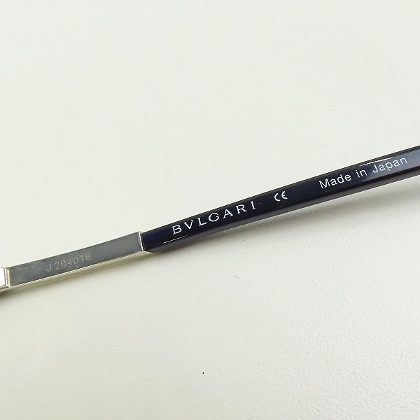 実際に弊社で買取させて頂いたBVLGARI/ブルガリ リムレスフレーム スクエアレンズ 度入りサングラス 283T 420の画像 5枚目