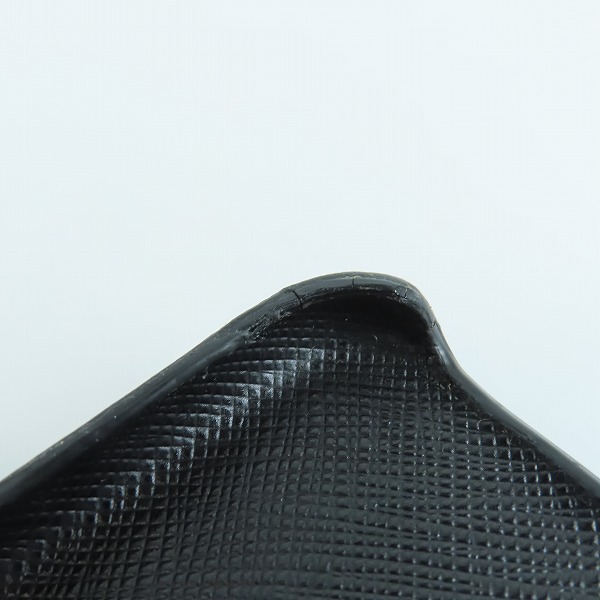 実際に弊社で買取させて頂いたPRADA/プラダ 三角ロゴプレート iphoneケース/スマホケース/カバーの画像 5枚目