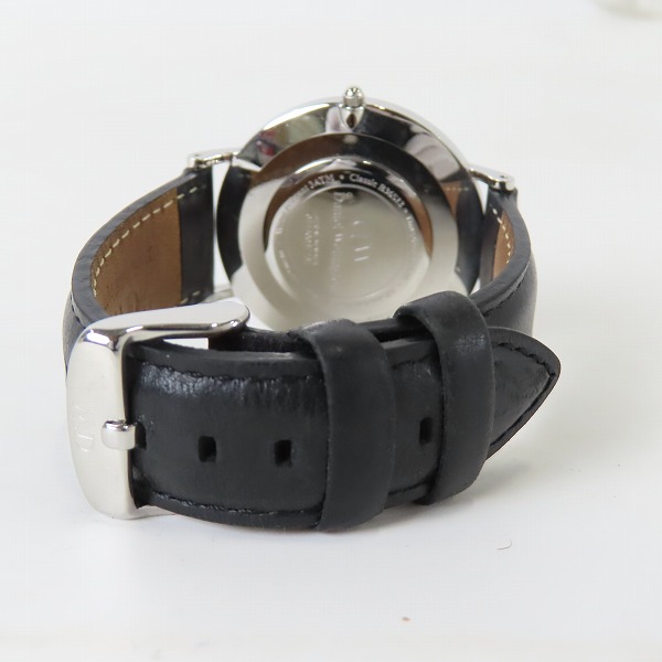 実際に弊社で買取させて頂いたDaniel Wellington/ダニエルウェリントン 腕時計/ B36S12【動作未確認】の画像 2枚目