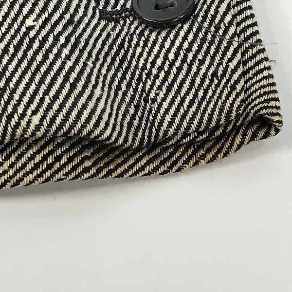 実際に弊社で買取させて頂いたGIORGIO ARMANI/ジョルジオアルマーニ シルク 2Bダブルジャケット/46の画像 8枚目