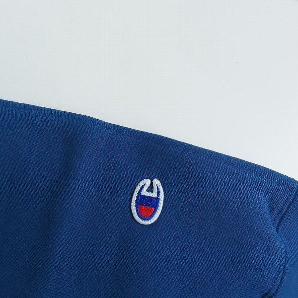 実際に弊社で買取させて頂いた【未使用】Champion/チャンピオン REVERSE WEAVE パーカー C5-E101 インクブルー Mの画像 6枚目