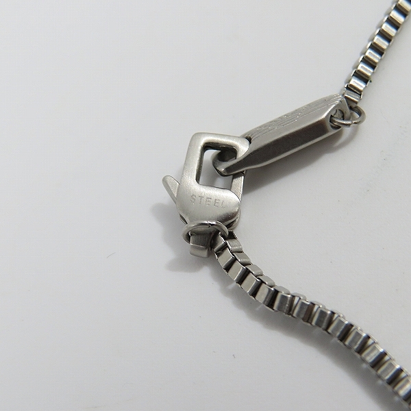 実際に弊社で買取させて頂いたEMPORIO ARMANI/エンポリオアルマーニ ラウンドロゴ チェーンネックレスの画像 5枚目