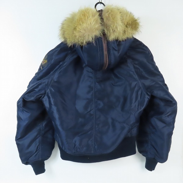 実際に弊社で買取させて頂いたTHE REAL McCOY'S/ザリアルマッコイズ MONARCH MFG社 実名復刻 N-2A ミリタリージャケット MIL-J-6278 Mの画像 1枚目